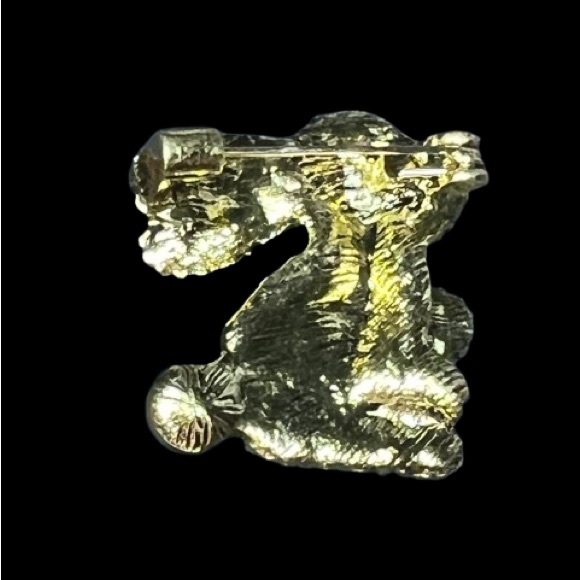 New - Bunny Brooch - Picture 2 of 5